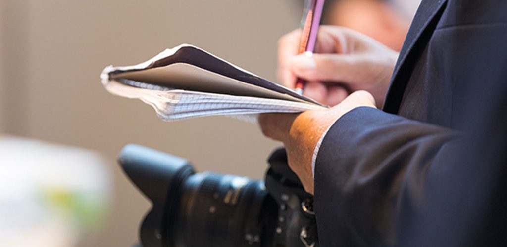 16-9-Konstruktiver_Journalismus_Copyright_Christian_Schwier_AdobeStock_363519840-jpeg